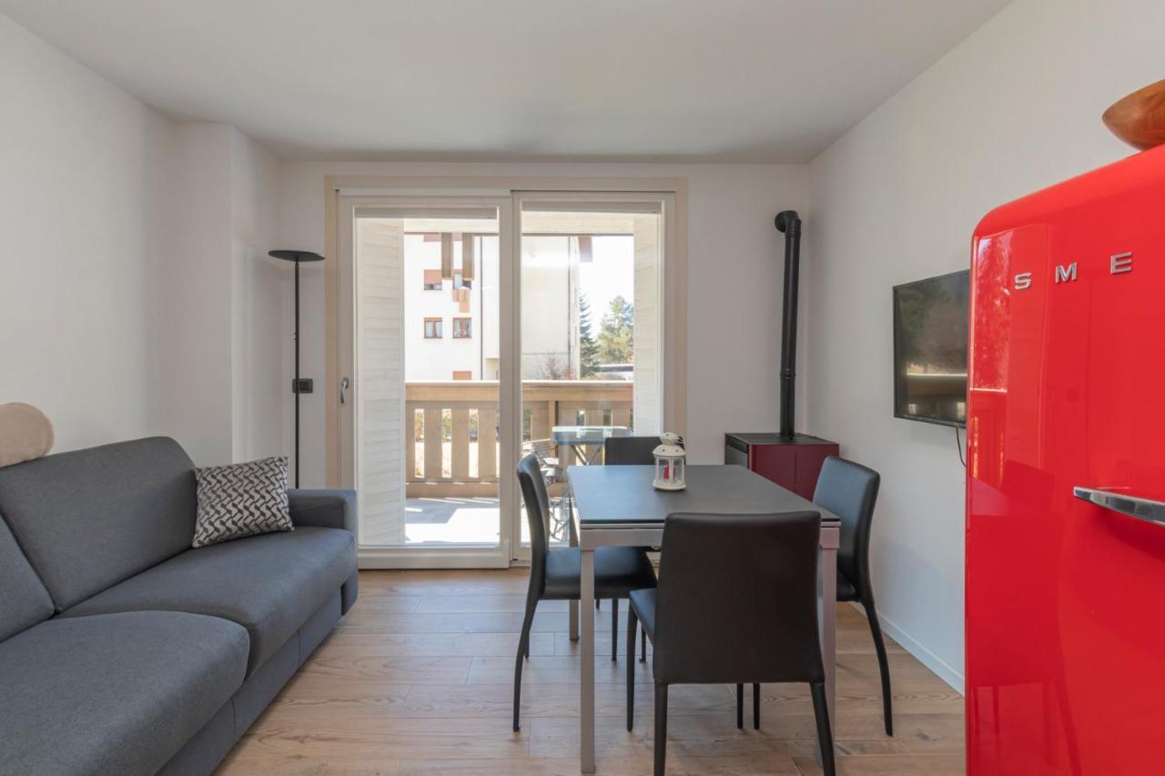 Cristallo Apartment - Ristrutturato Nuovo Centro Aprica Buitenkant foto