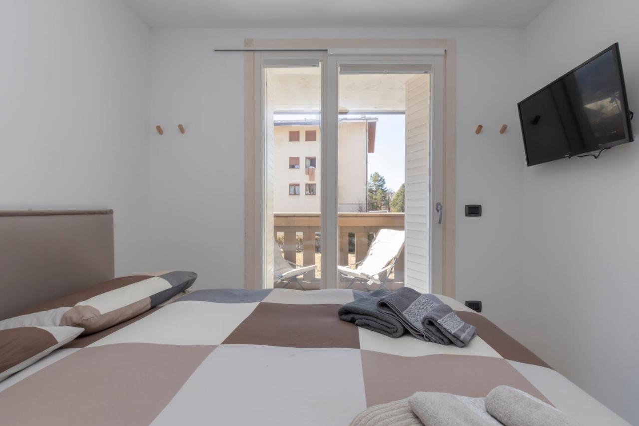 Cristallo Apartment - Ristrutturato Nuovo Centro Aprica Buitenkant foto