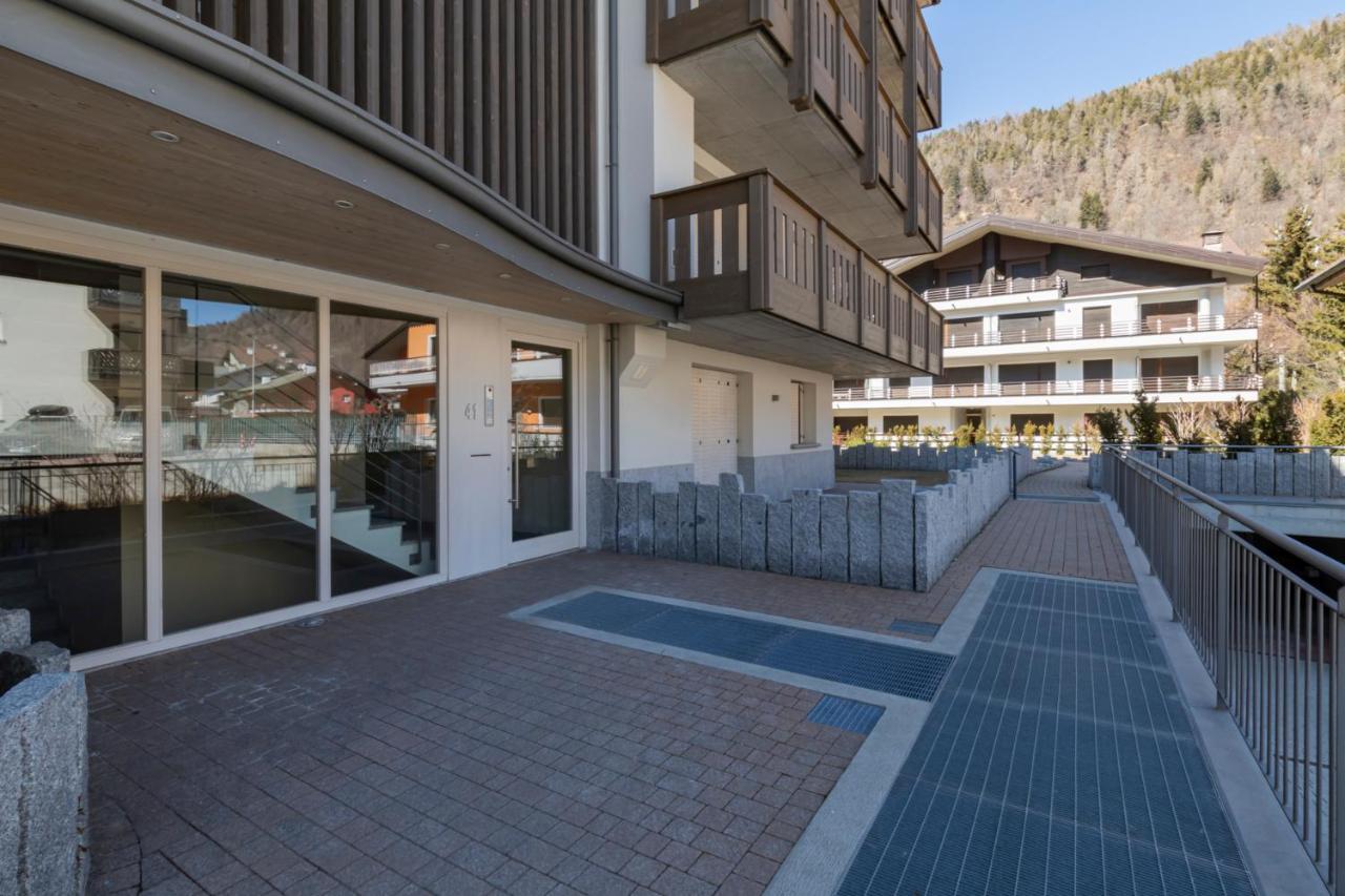 Cristallo Apartment - Ristrutturato Nuovo Centro Aprica Buitenkant foto